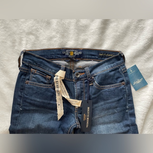 Lucky Brand Women's shorts - Picture 4 of 4